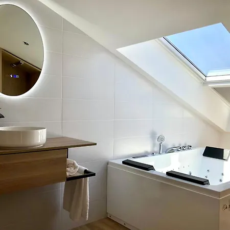 A Caseta De Sil فندق Lira (A Coruna)