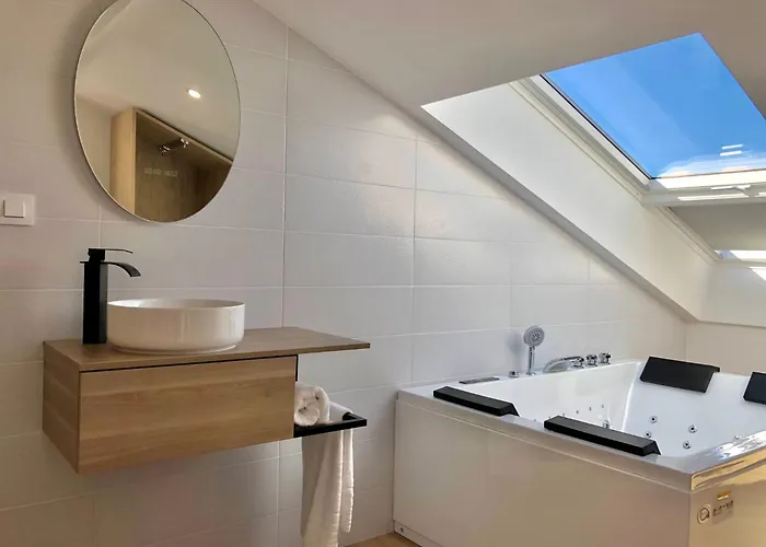 A Caseta De Sil Lira (A Coruna)